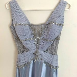 Stunning Dave and Johnny lilac beaded silk dress